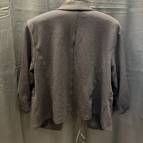 Jacket - Picture 3 of 3